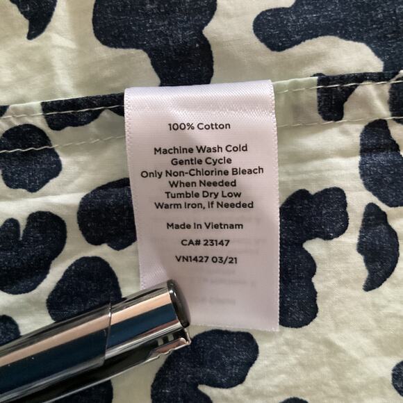 Talbots Sz L Mint Green & Navy Graphic Cheetah Classic Cotton Button Up Shirt - Picture 7 of 10